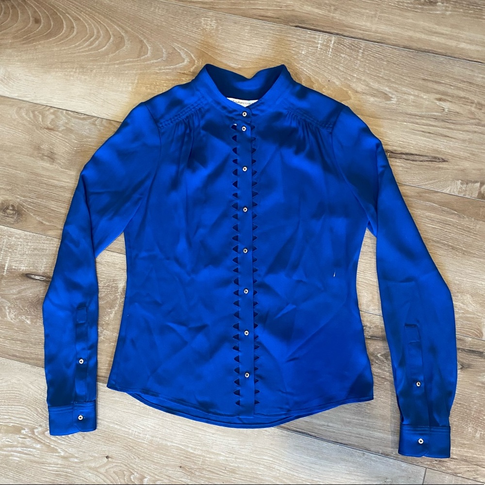 DIANE Von FURSTENBERG blue silk blouse button up